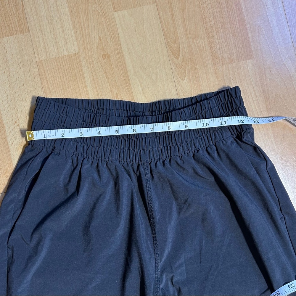 Vuori Villa Wideleg Pant in Black Flowy Wrinkle Resistant Athleisure Lounge - Picture 12 of 14